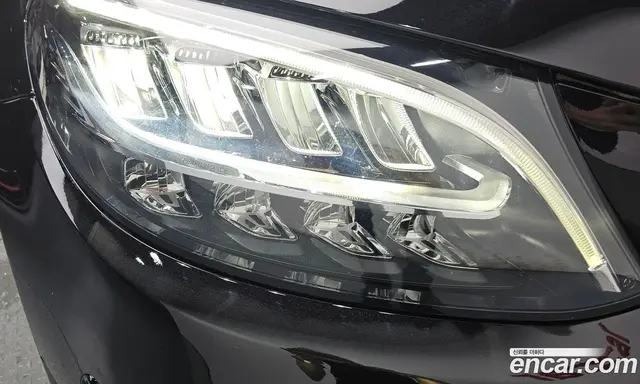 Mercedes-Benz C-Class 2019 2.0 автомат (гидро), миниатюра 7