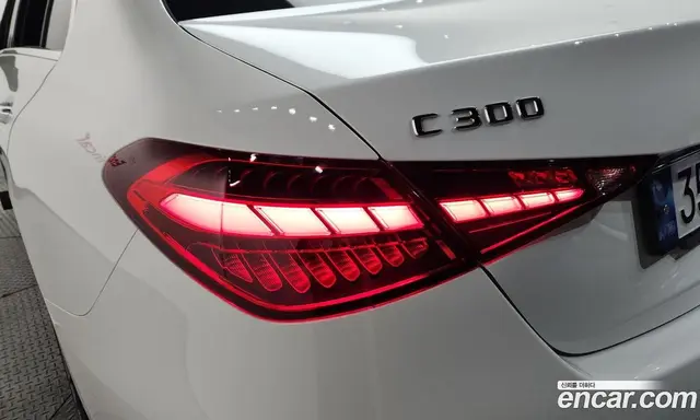 Mercedes-Benz C-Class 2023 2.0 автомат (гидро), миниатюра 9 Mercedes-Benz C-Class 2023 2.0 автомат (гидро), миниатюра 9