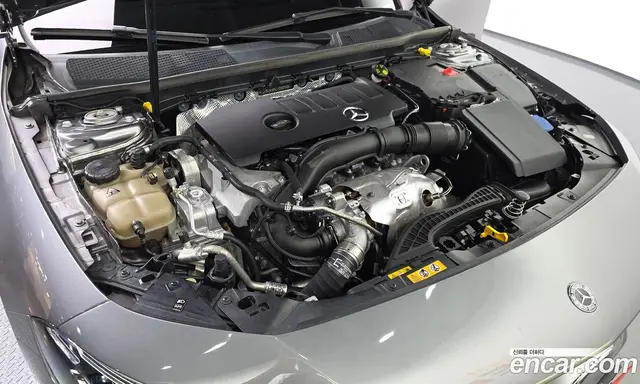Mercedes-Benz CLA-Class 2020 2.0 автомат (гидро), миниатюра 5