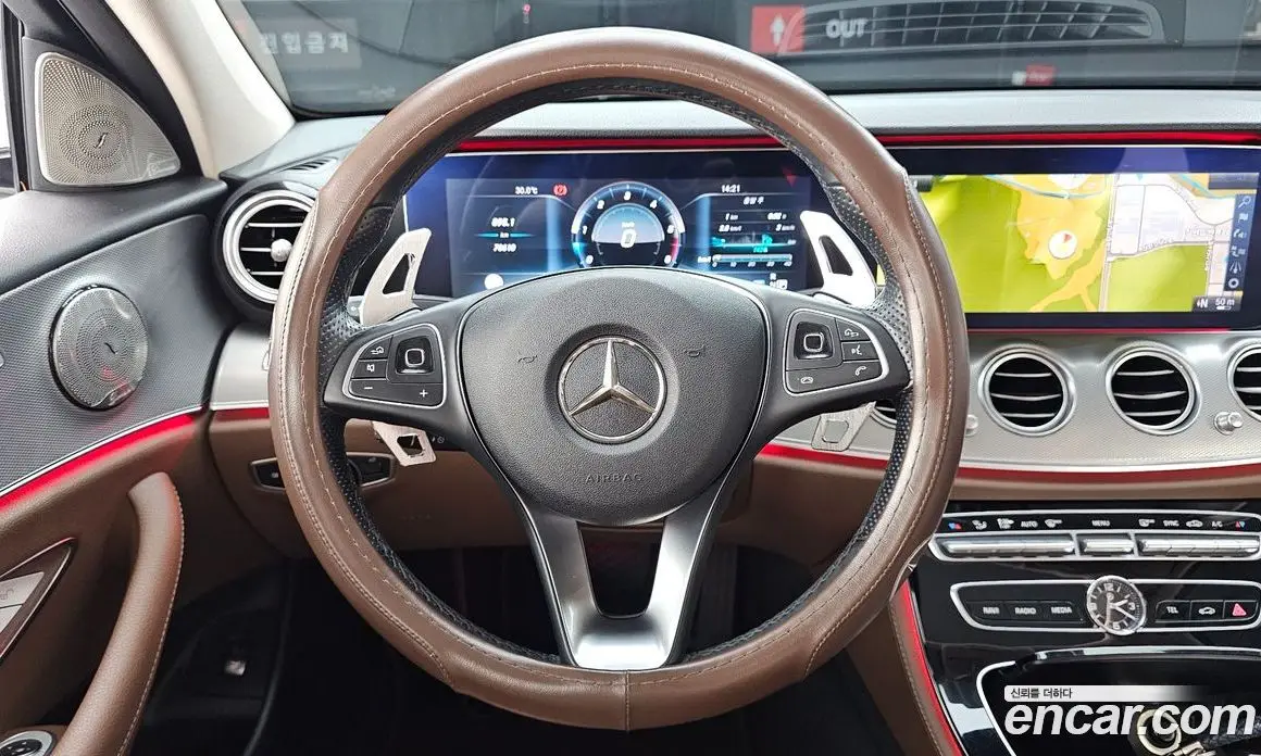 Mercedes-Benz E-Class 2017 3.0 автомат (гидро), фото 19 Mercedes-Benz E-Class 2017 3.0 автомат (гидро), фото 19