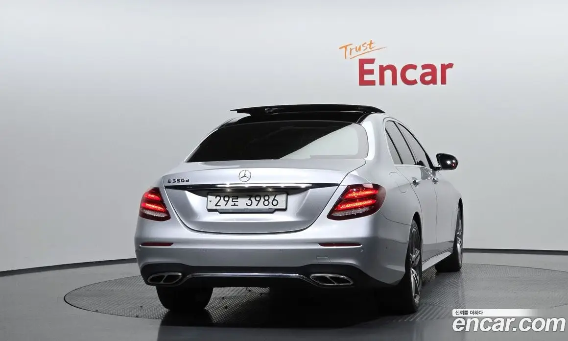 Mercedes-Benz E-Class 2017 3.0 автомат (гидро), фото 4 Mercedes-Benz E-Class 2017 3.0 автомат (гидро), фото 4