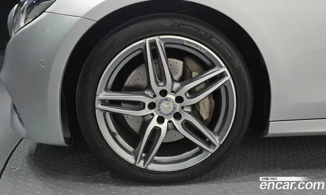 Mercedes-Benz E-Class 2017 3.0 автомат (гидро), миниатюра 5 Mercedes-Benz E-Class 2017 3.0 автомат (гидро), миниатюра 5