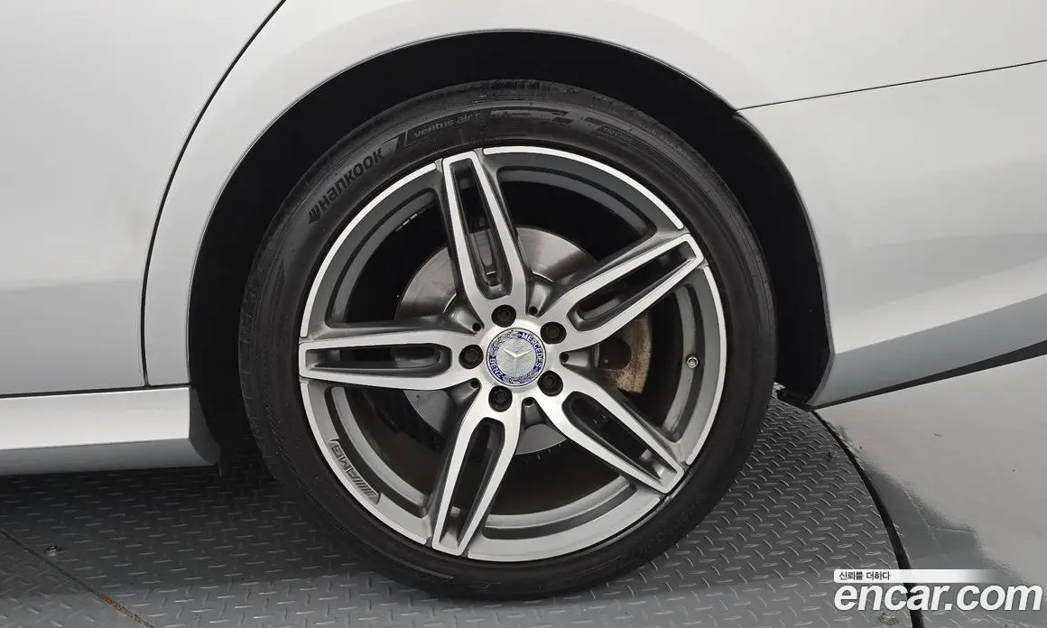 Mercedes-Benz E-Class 2017 3.0 автомат (гидро), фото 7 Mercedes-Benz E-Class 2017 3.0 автомат (гидро), фото 7