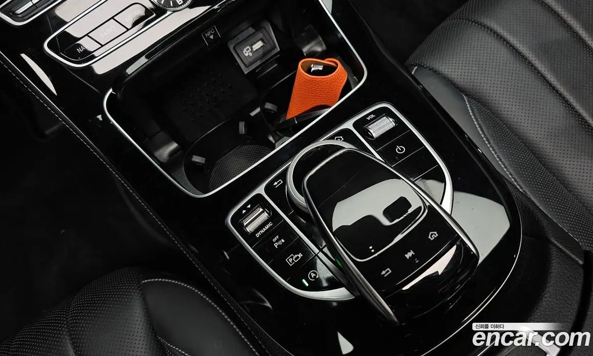 Mercedes-Benz E-Class 2018 2.0 автомат (гидро), фото 32 Mercedes-Benz E-Class 2018 2.0 автомат (гидро), фото 32