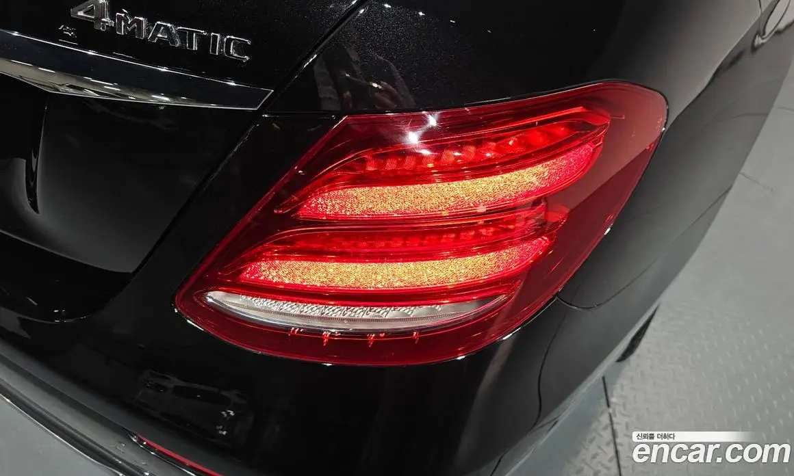 Mercedes-Benz E-Class 2018 2.0 автомат (гидро), фото 8 Mercedes-Benz E-Class 2018 2.0 автомат (гидро), фото 8