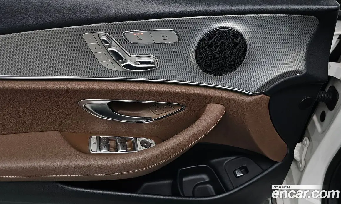 Mercedes-Benz E-Class 2018 2.0 автомат (гидро), фото 24