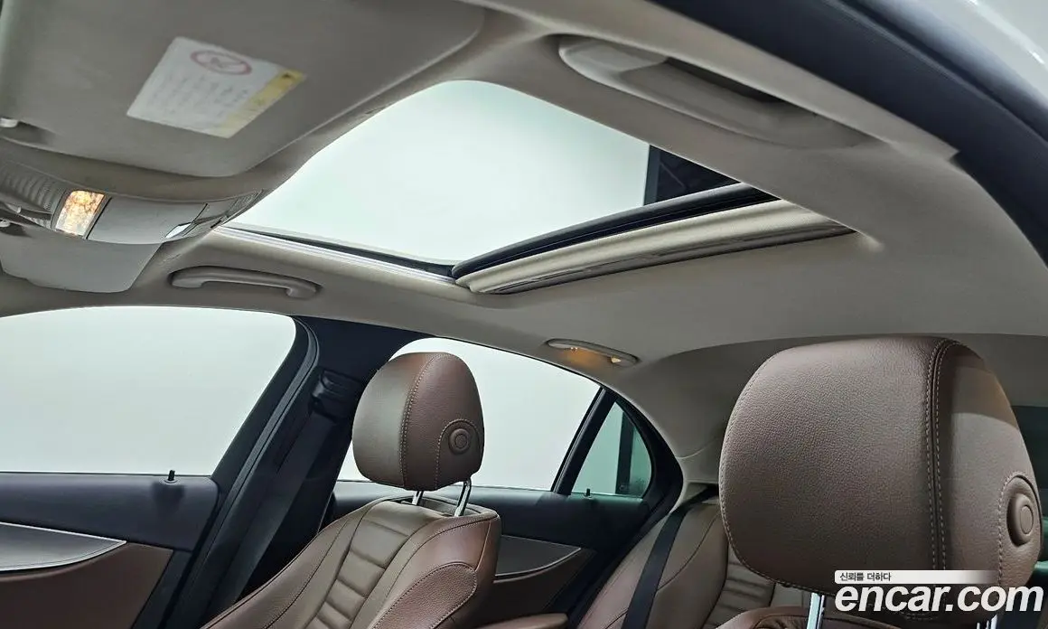 Mercedes-Benz E-Class 2018 2.0 автомат (гидро), фото 26