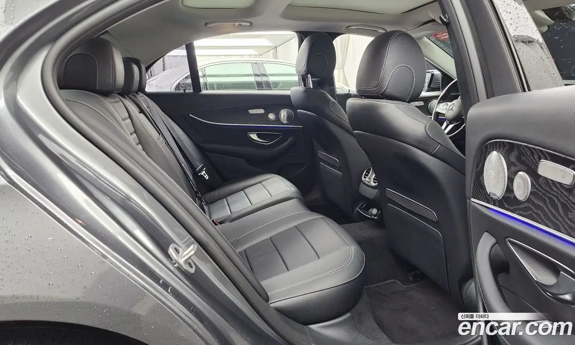 Mercedes-Benz E-Class 2018 2.0 автомат (гидро), фото 18