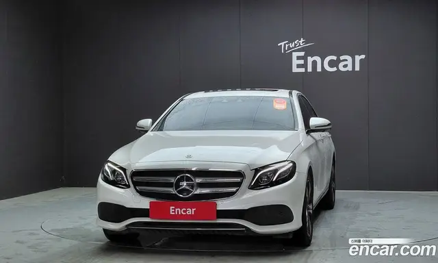 Mercedes-Benz E-Class 2019 2.0 автомат (гидро), миниатюра 2 Mercedes-Benz E-Class 2019 2.0 автомат (гидро), миниатюра 2