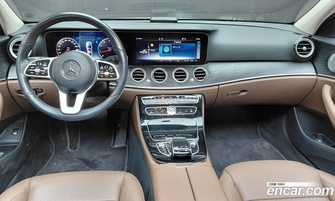 Mercedes-Benz E-Class 2019 2.0 автомат (гидро), фото 9 Mercedes-Benz E-Class 2019 2.0 автомат (гидро), фото 9