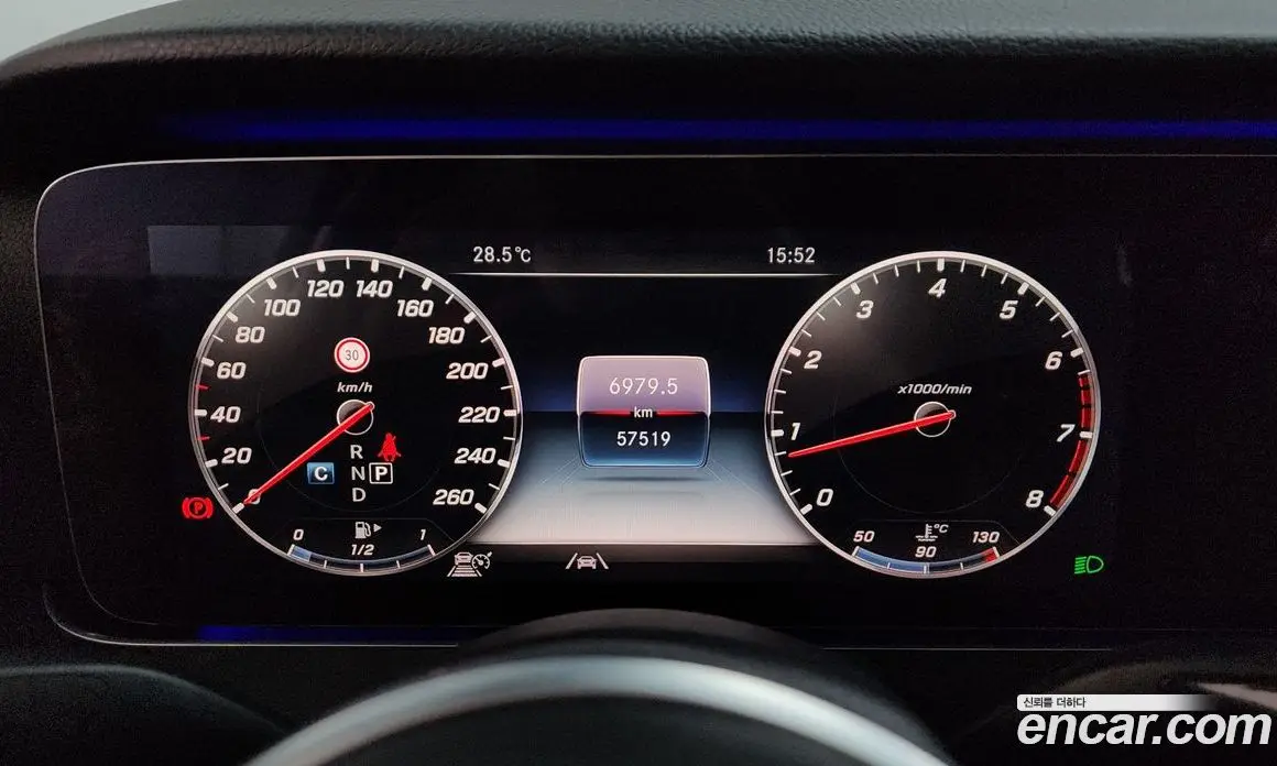Mercedes-Benz E-Class 2020 2.0 автомат (гидро), фото 11 Mercedes-Benz E-Class 2020 2.0 автомат (гидро), фото 11