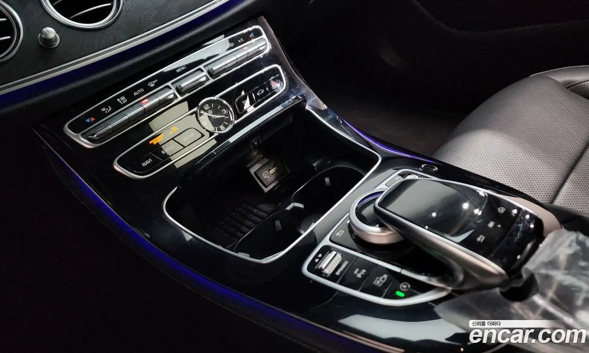 Mercedes-Benz E-Class 2020 2.0 автомат (гидро), фото 28 Mercedes-Benz E-Class 2020 2.0 автомат (гидро), фото 28