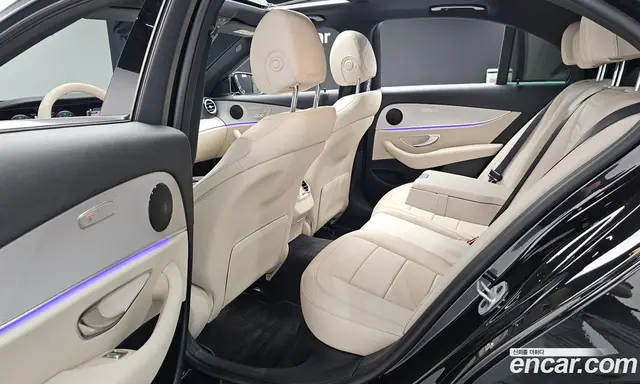 Mercedes-Benz E-Class 2021 2.0 автомат (гидро), миниатюра 11 Mercedes-Benz E-Class 2021 2.0 автомат (гидро), миниатюра 11