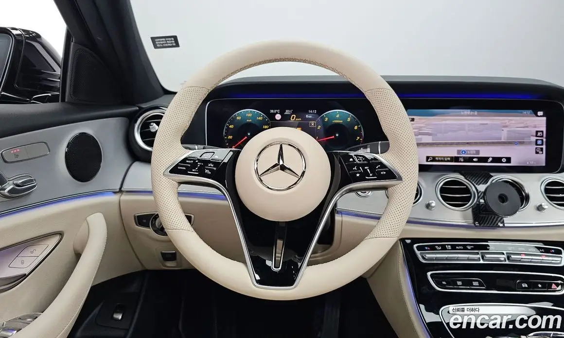 Mercedes-Benz E-Class 2021 2.0 автомат (гидро), фото 13 Mercedes-Benz E-Class 2021 2.0 автомат (гидро), фото 13