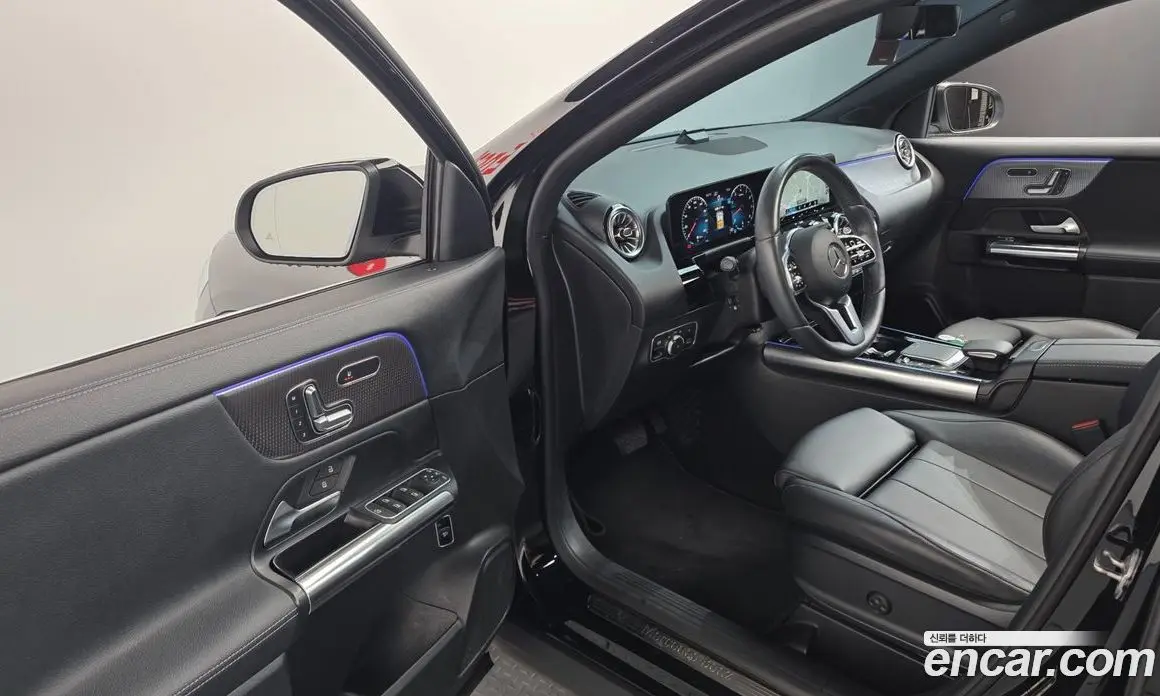 Mercedes-Benz GLA-Class 2021 2.0 автомат (гидро), фото 18