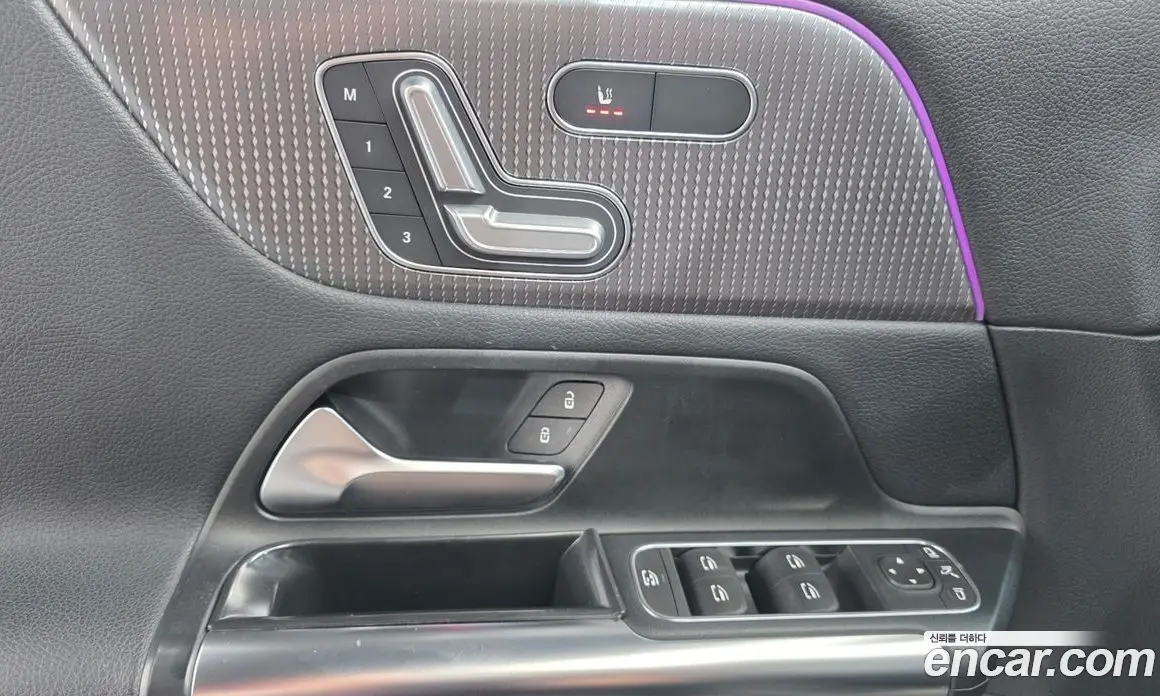 Mercedes-Benz GLA-Class 2021 2.0 автомат (гидро), фото 19