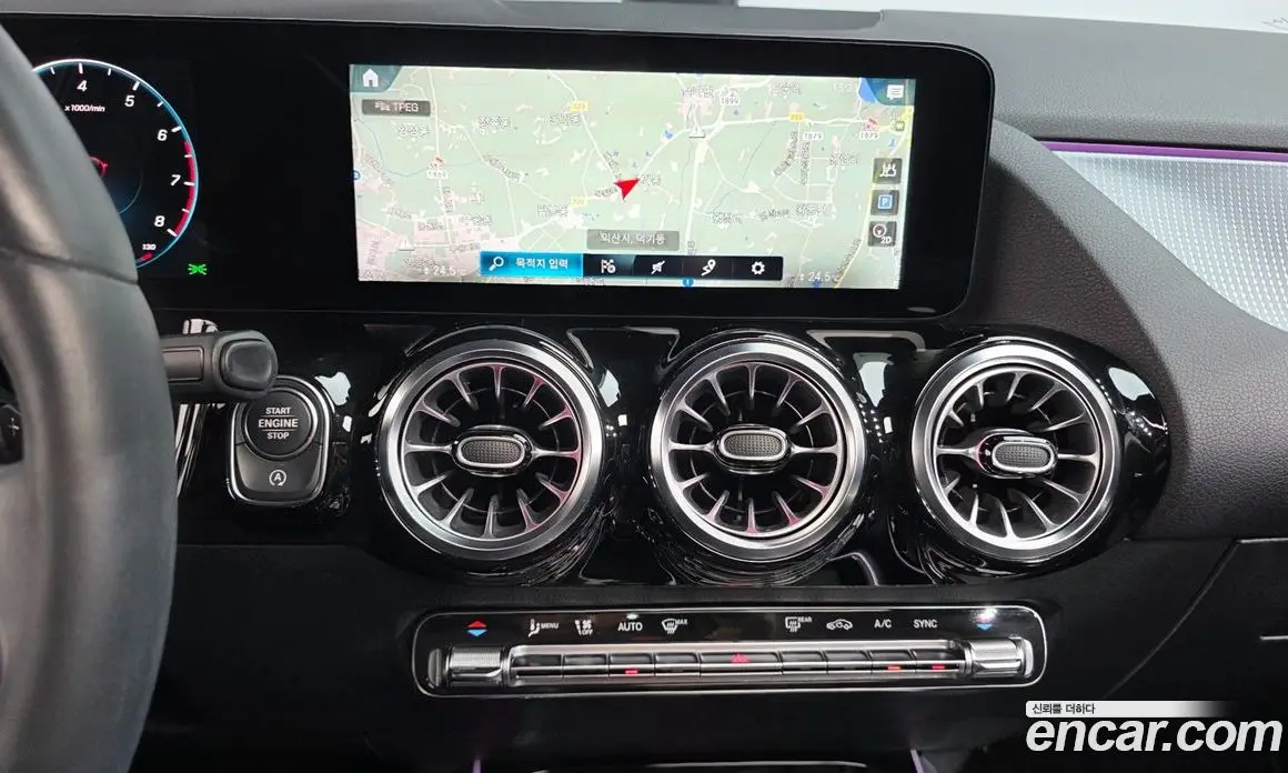 Mercedes-Benz GLA-Class 2021 2.0 автомат (гидро), фото 22