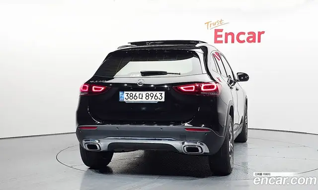 Mercedes-Benz GLA-Class 2021 2.0 автомат (гидро), миниатюра 4