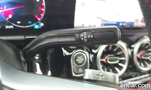 Mercedes-Benz GLA-Class 2025 2.0 автомат (гидро), миниатюра 11