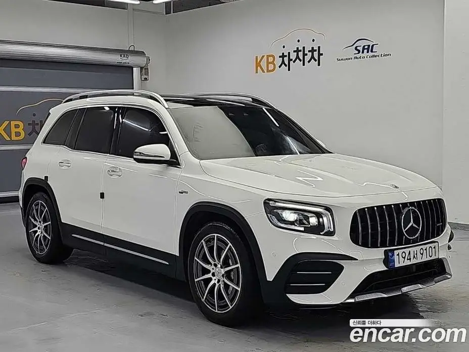 Mercedes-Benz GLB-Class 2022 2.0 автомат (гидро), фото 4