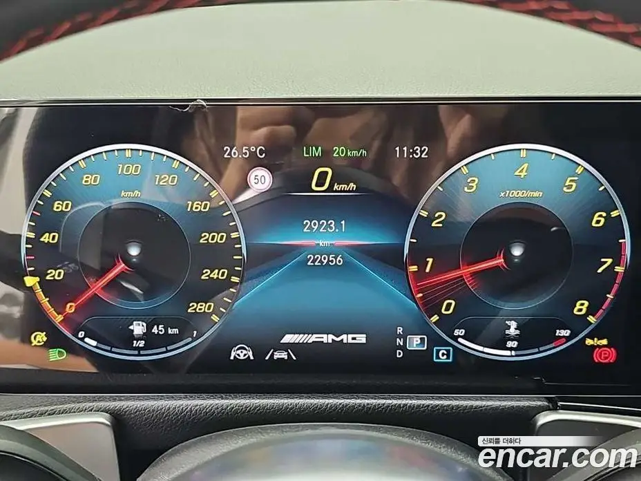 Mercedes-Benz GLB-Class 2022 2.0 автомат (гидро), фото 6