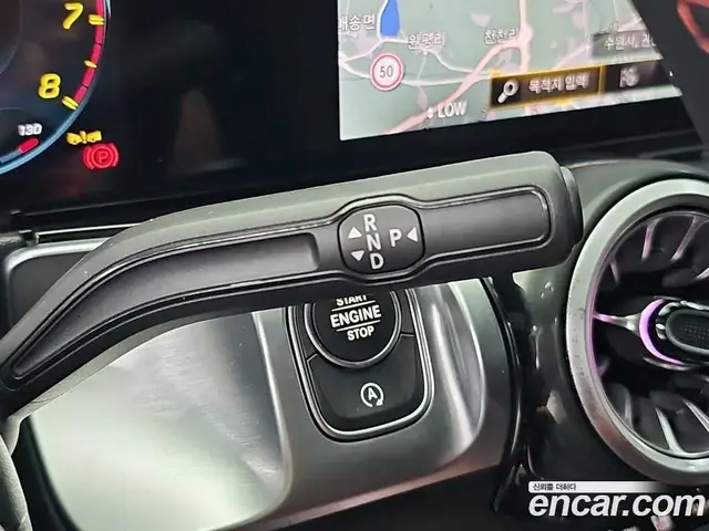 Mercedes-Benz GLB-Class 2022 2.0 автомат (гидро), миниатюра 8