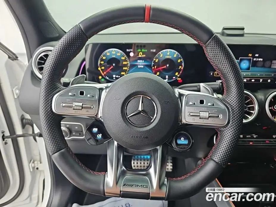 Mercedes-Benz GLB-Class 2022 2.0 автомат (гидро), фото 9