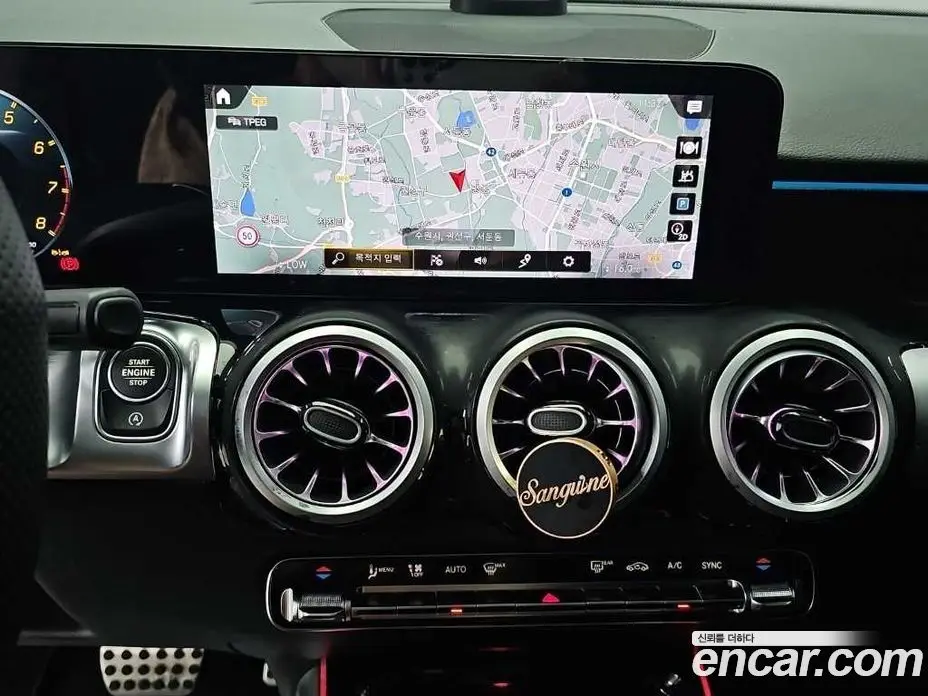 Mercedes-Benz GLB-Class 2022 2.0 автомат (гидро), фото 10