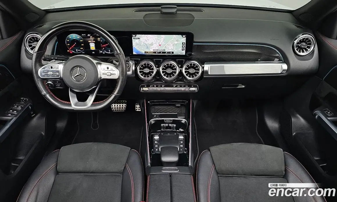 Mercedes-Benz GLB-Class 2023 2.0 автомат (гидро), фото 9