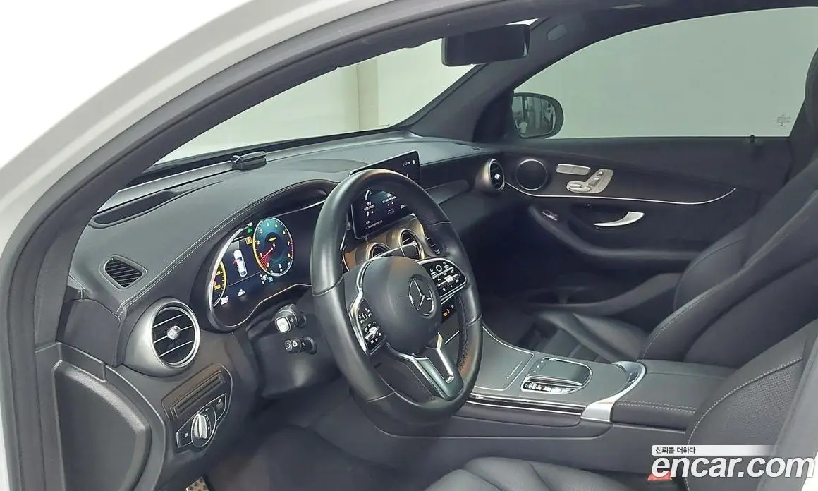 Mercedes-Benz GLC-Class 2022 2.0 автомат (гидро), фото 13