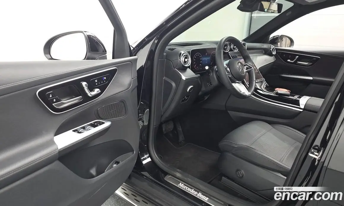 Mercedes-Benz GLC-Class 2023 2.0 автомат (гидро), фото 13