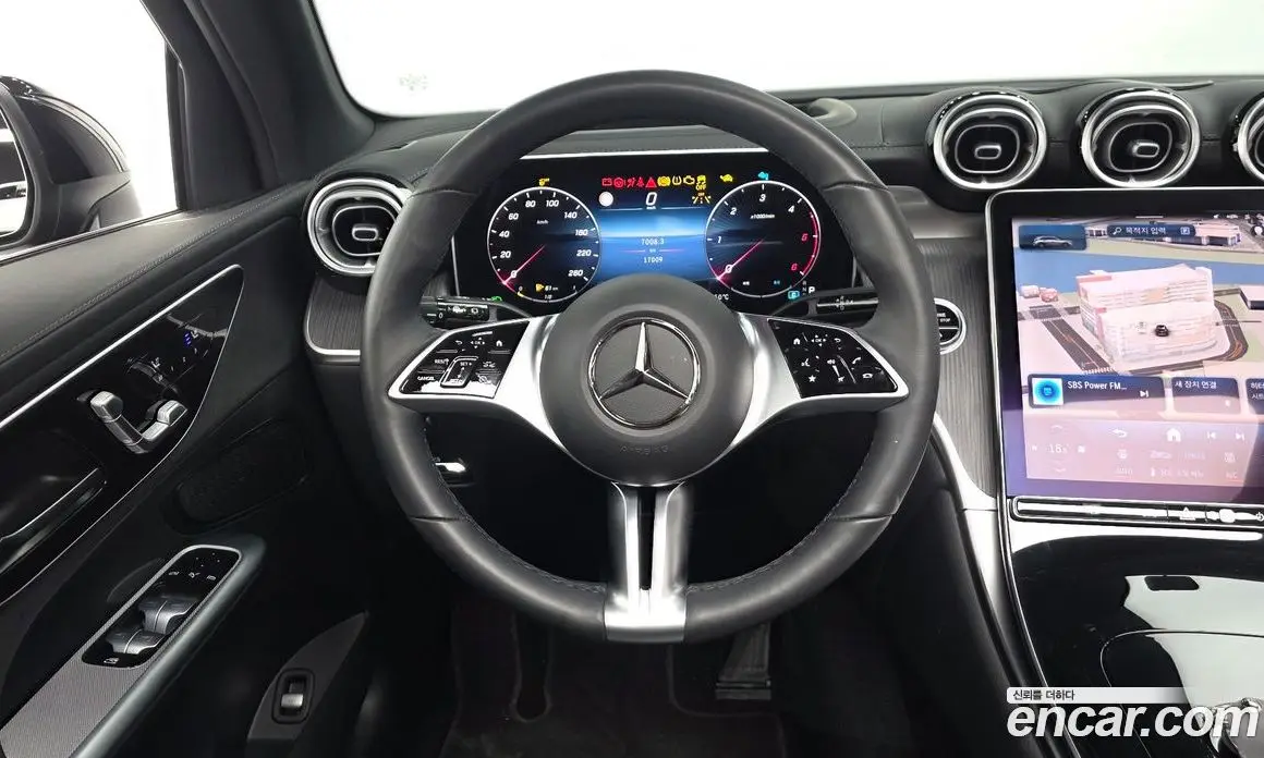 Mercedes-Benz GLC-Class 2023 2.0 автомат (гидро), фото 18