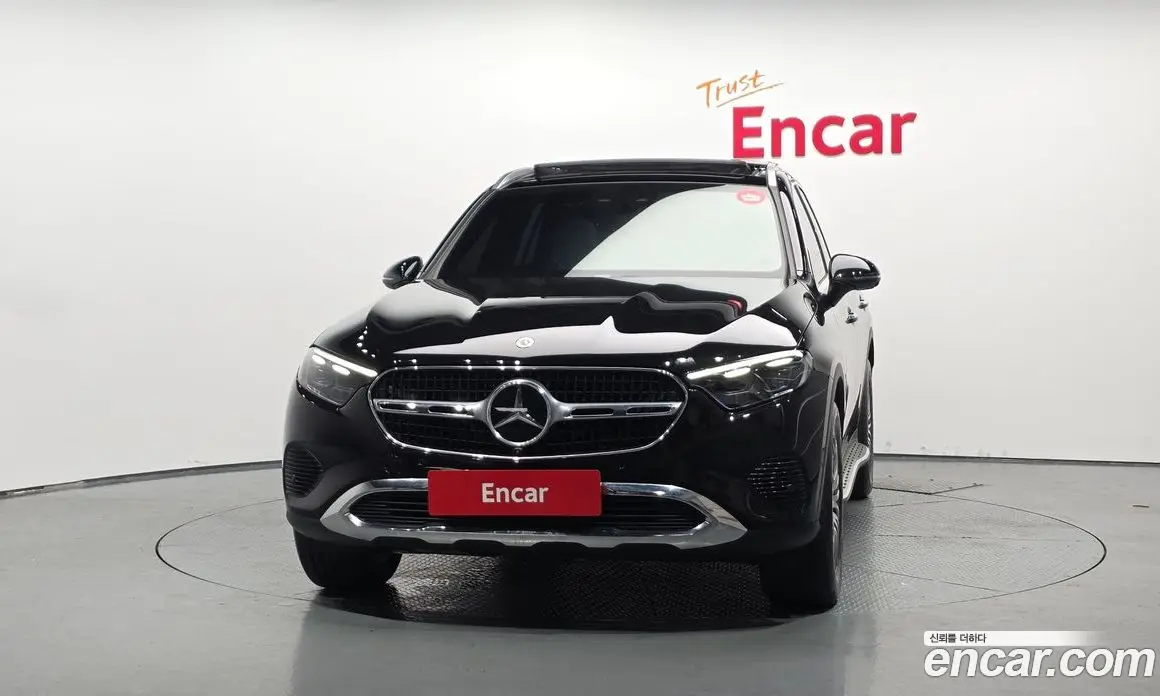 Mercedes-Benz GLC-Class 2023 2.0 автомат (гидро), фото 3