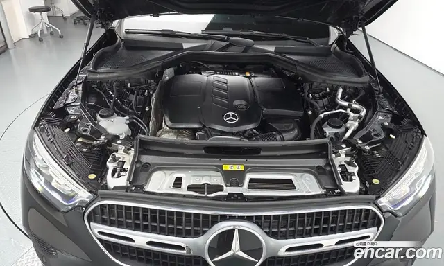 Mercedes-Benz GLC-Class 2023 2.0 автомат (гидро), миниатюра 6