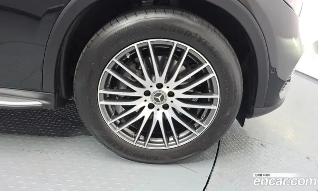 Mercedes-Benz GLC-Class 2023 2.0 автомат (гидро), миниатюра 7