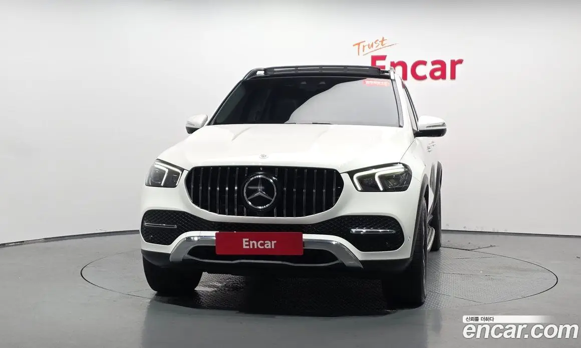Mercedes-Benz GLE-Class 2021 2.0 автомат (гидро), фото 2 Mercedes-Benz GLE-Class 2021 2.0 автомат (гидро), фото 2