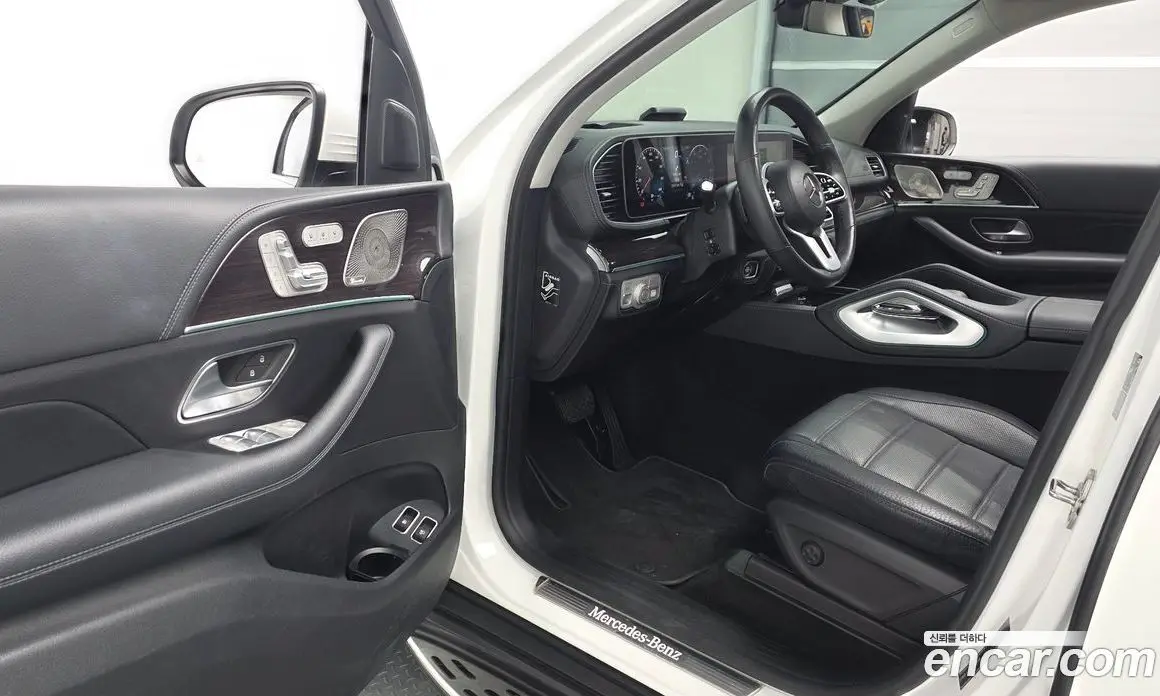 Mercedes-Benz GLE-Class 2021 2.0 автомат (гидро), фото 12 Mercedes-Benz GLE-Class 2021 2.0 автомат (гидро), фото 12