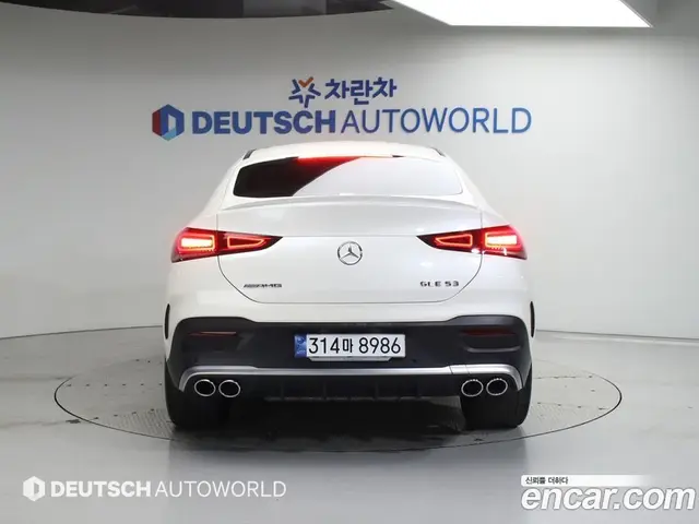 Mercedes-Benz GLE-Class 2023 3.0 автомат (гидро), миниатюра 4
