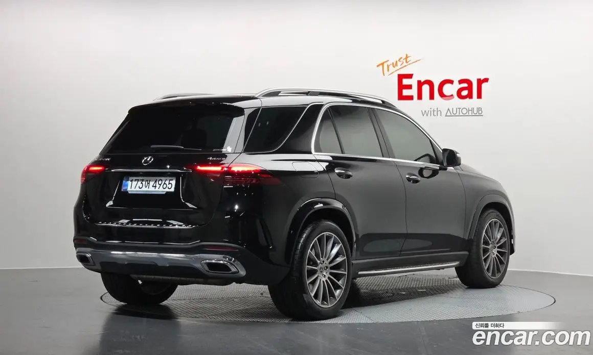 Mercedes-Benz GLE-Class 2025 3.0 автомат (гидро), фото 2 Mercedes-Benz GLE-Class 2025 3.0 автомат (гидро), фото 2
