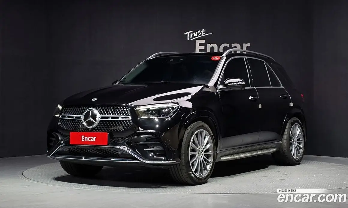 Mercedes-Benz GLE-Class 2025 3.0 автомат (гидро), фото 1 Mercedes-Benz GLE-Class 2025 3.0 автомат (гидро), фото 1