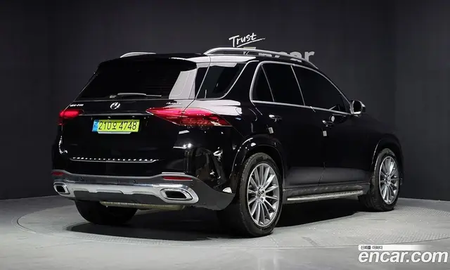 Mercedes-Benz GLE-Class 2025 3.0 автомат (гидро), миниатюра 2 Mercedes-Benz GLE-Class 2025 3.0 автомат (гидро), миниатюра 2