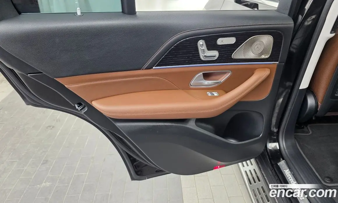 Mercedes-Benz GLE-Class 2025 3.0 автомат (гидро), фото 15 Mercedes-Benz GLE-Class 2025 3.0 автомат (гидро), фото 15