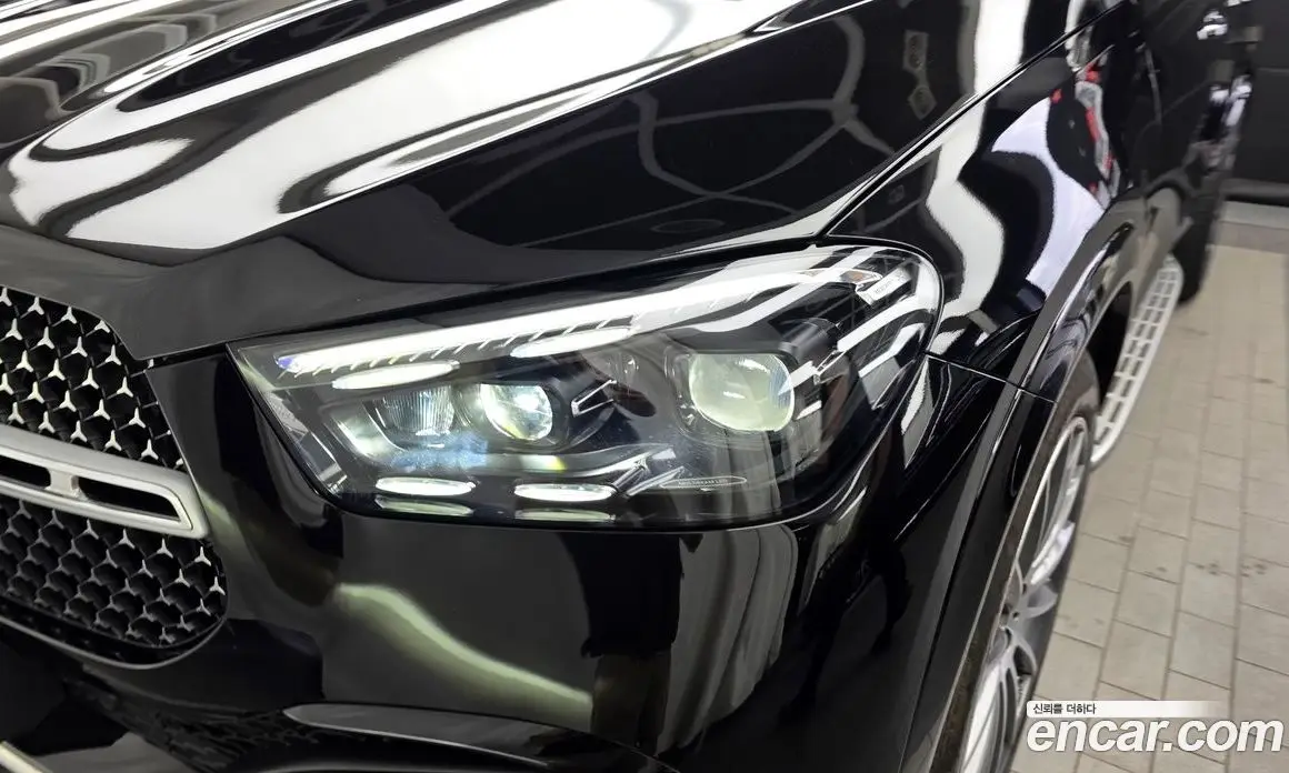 Mercedes-Benz GLE-Class 2025 3.0 автомат (гидро), фото 8 Mercedes-Benz GLE-Class 2025 3.0 автомат (гидро), фото 8