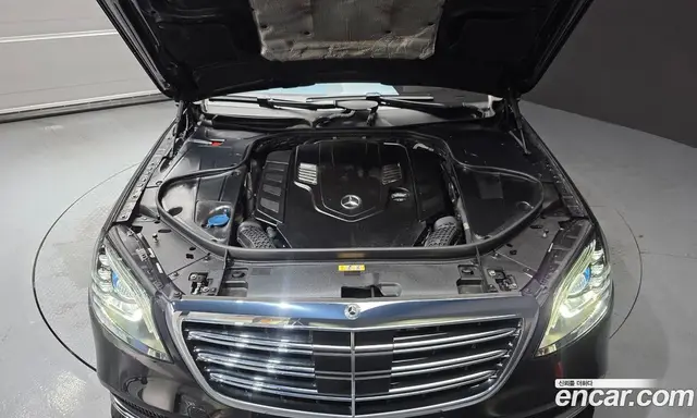 Mercedes-Benz S-Class 2017 4.0 автомат (гидро), миниатюра 6
