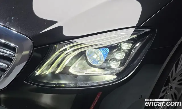 Mercedes-Benz S-Class 2017 4.0 автомат (гидро), миниатюра 8