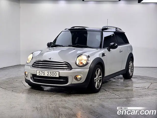 Mini Clubman 2013 2.0 автомат (гидро), миниатюра 1 Mini Clubman 2013 2.0 автомат (гидро), миниатюра 1