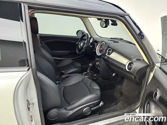 Mini Clubman 2013 2.0 автомат (гидро), миниатюра 5 Mini Clubman 2013 2.0 автомат (гидро), миниатюра 5