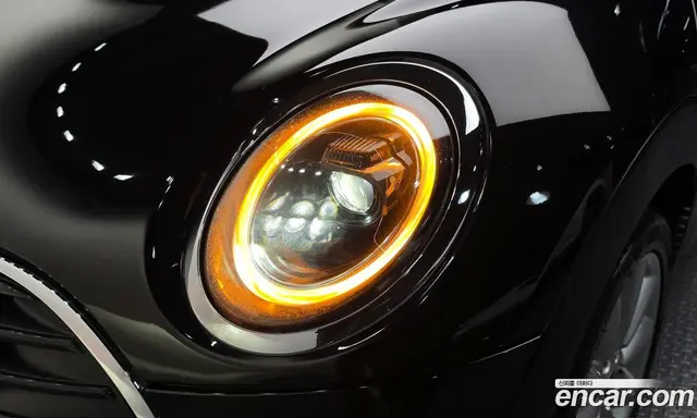 Mini Clubman 2021 1.5 автомат (гидро), миниатюра 7 Mini Clubman 2021 1.5 автомат (гидро), миниатюра 7