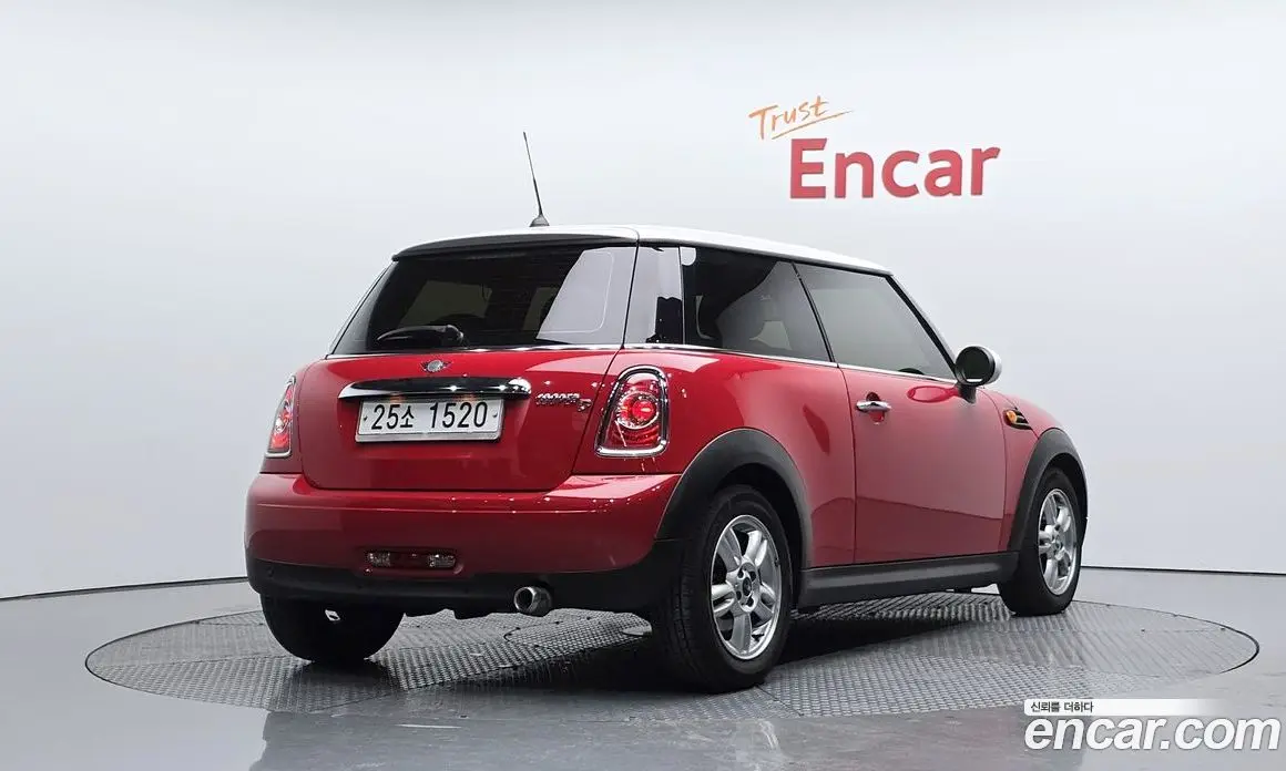 Mini Cooper 2013 2.0 автомат (гидро), фото 2 Mini Cooper 2013 2.0 автомат (гидро), фото 2