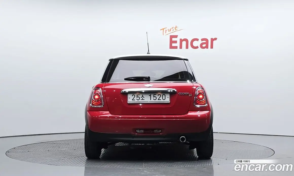 Mini Cooper 2013 2.0 автомат (гидро), фото 4 Mini Cooper 2013 2.0 автомат (гидро), фото 4